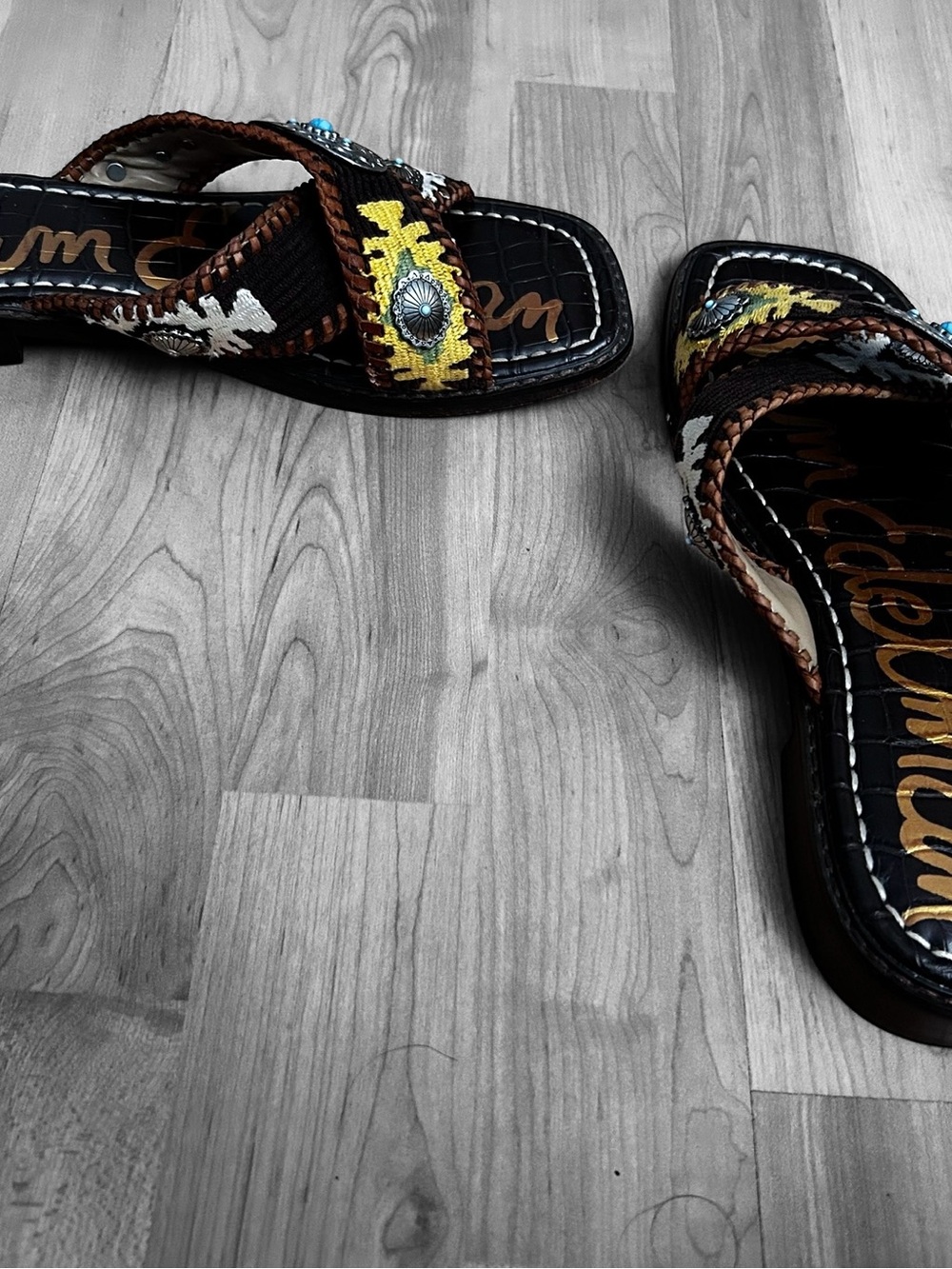Sam Edelman Hagen Southwestern  Slide Sandals Size 7.5 - Picture 3 of 4